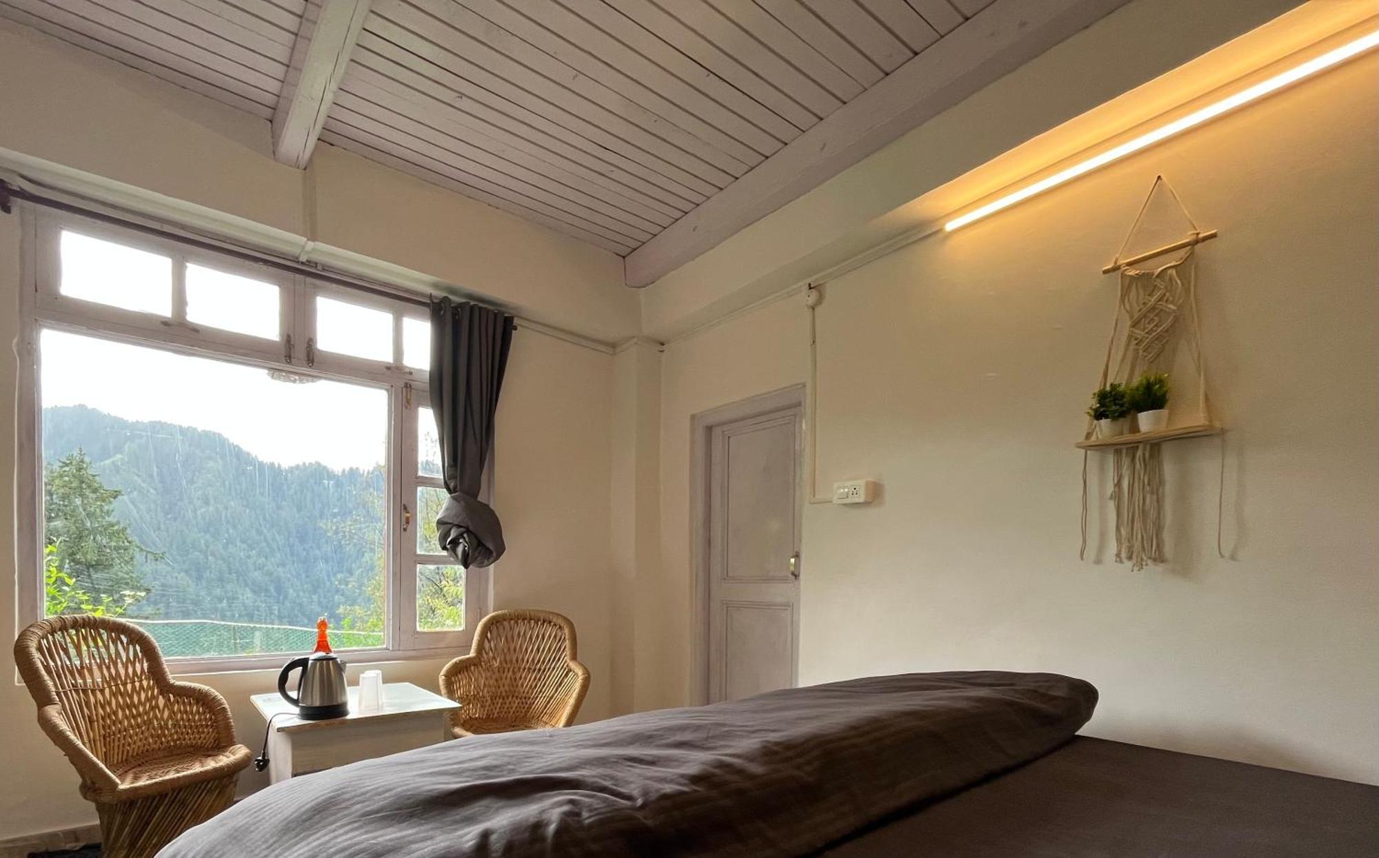 Odin Hostel Shoja Екстер'єр фото